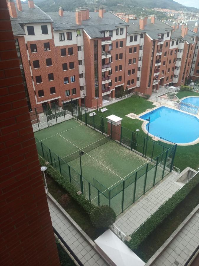 Precioso Apartamento Con Terraza, Pistas De Padel Y Piscinas Lejlighed Castro Urdiales Eksteriør billede
